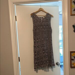 Chic Sleeveless Lace Dress - Gray